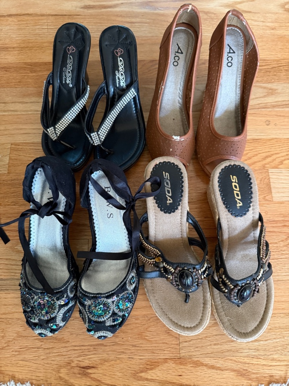 Black Beaded Thong Slide Sandals shoes bundle size 7